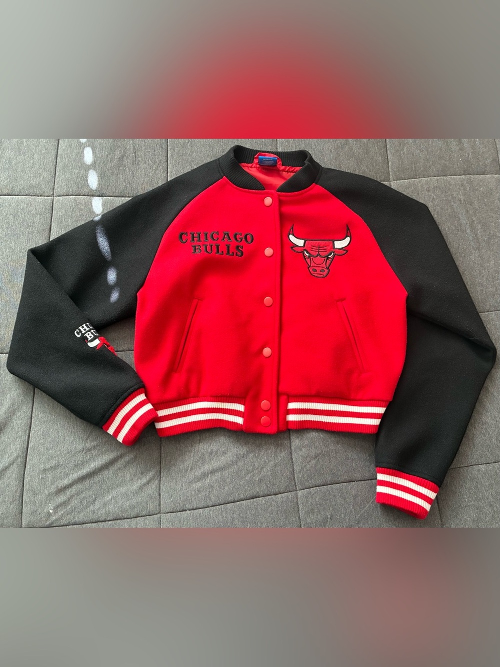 Chicago Bulls Ultra Game Cropped Varsity Jacket